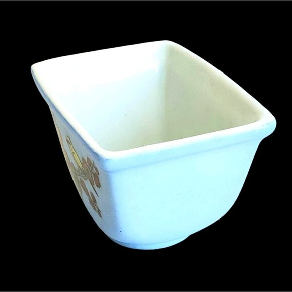 Chinese Small Cup Wine or Sake With Birds Desk Organizer - Picture 2 of 6